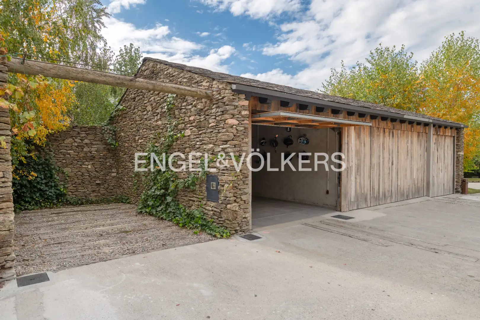 Vista exterior de Casa o chalet en venta en Bolvir con Calefacción, Jardín privado y Parquet