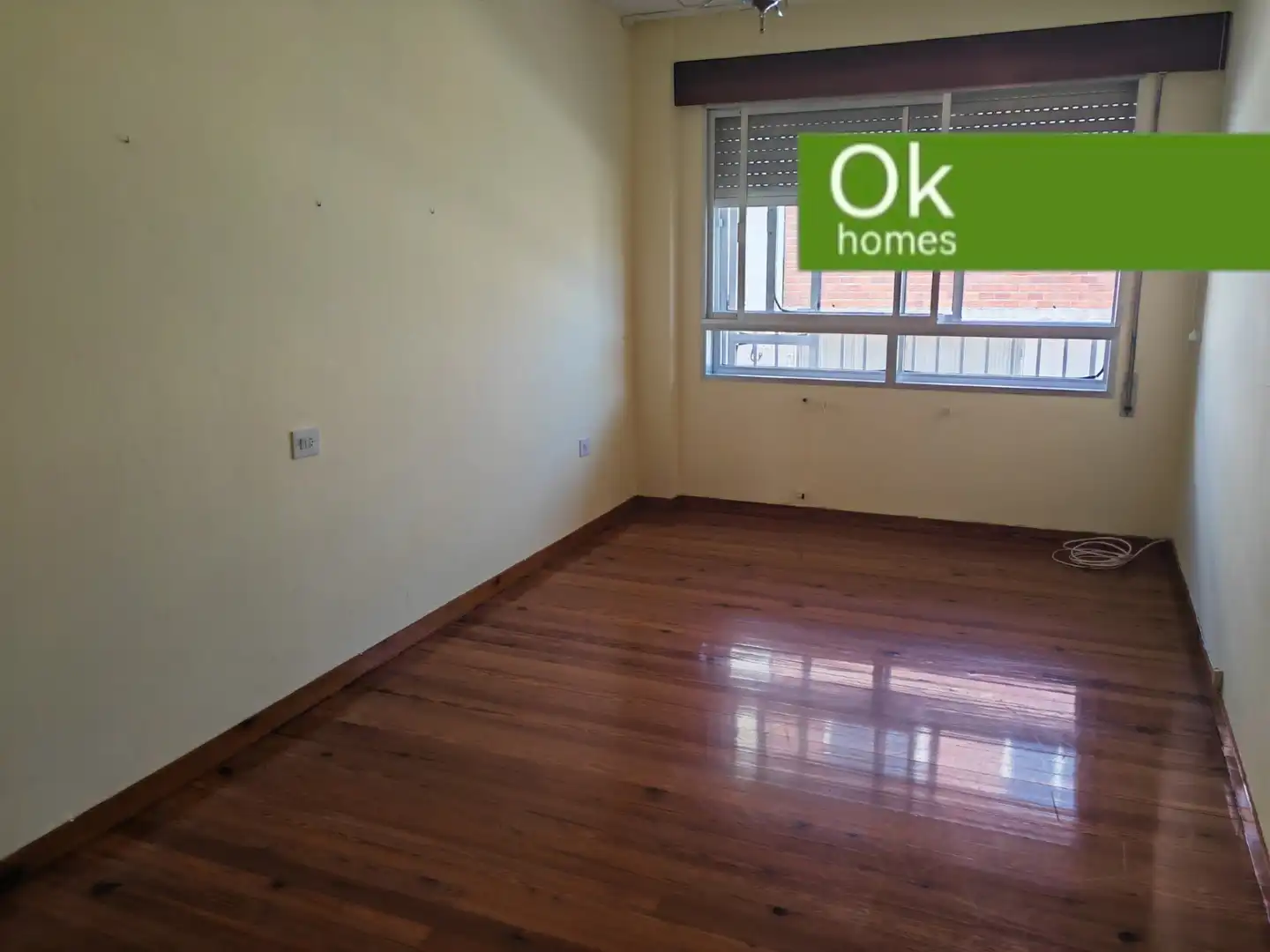 Dormitori de Casa adosada en venda en Arzúa amb Jardí privat, Parquet i Terrassa