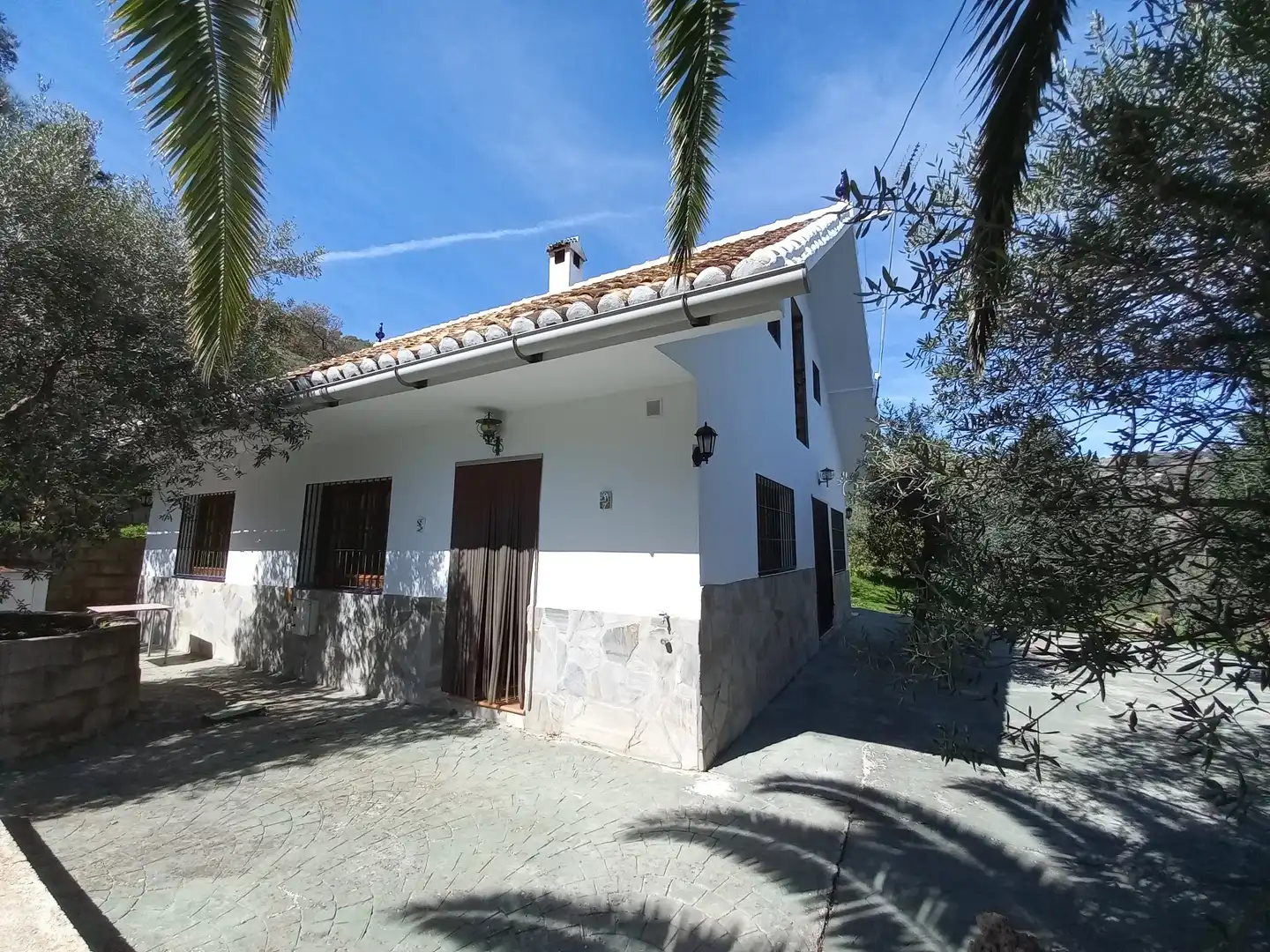 Casa rústica amb piscina en venda a Yunquera, imagen 2