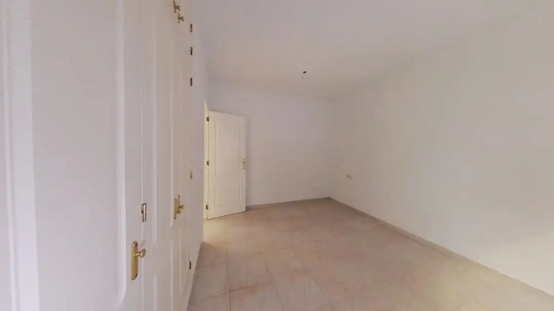 Flat for sale in Arona