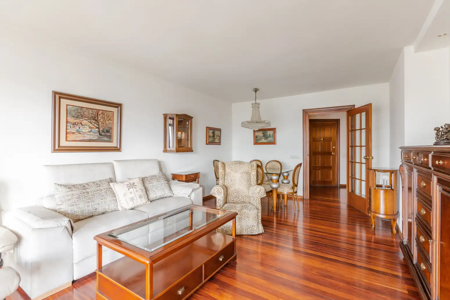 Sala de estar de Piso en venta en  Pamplona / Iruña con Calefacción, Terraza y Amueblado
