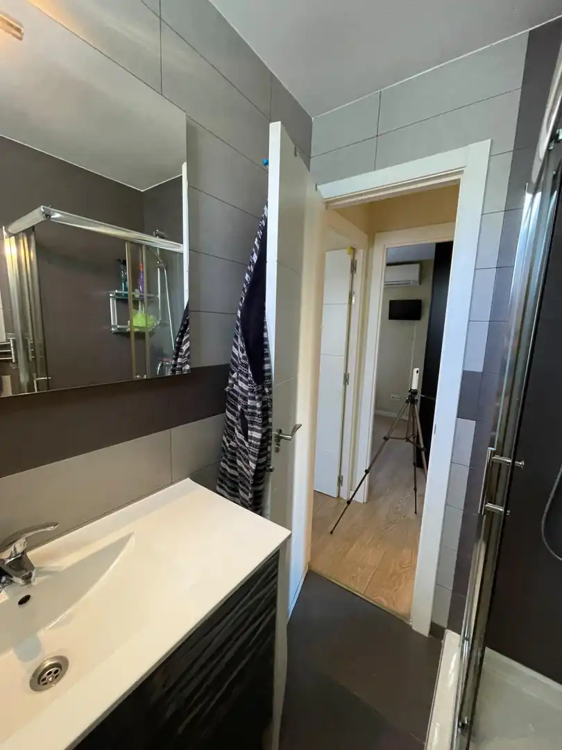 Baño de Piso de alquiler en Norte - Universidad