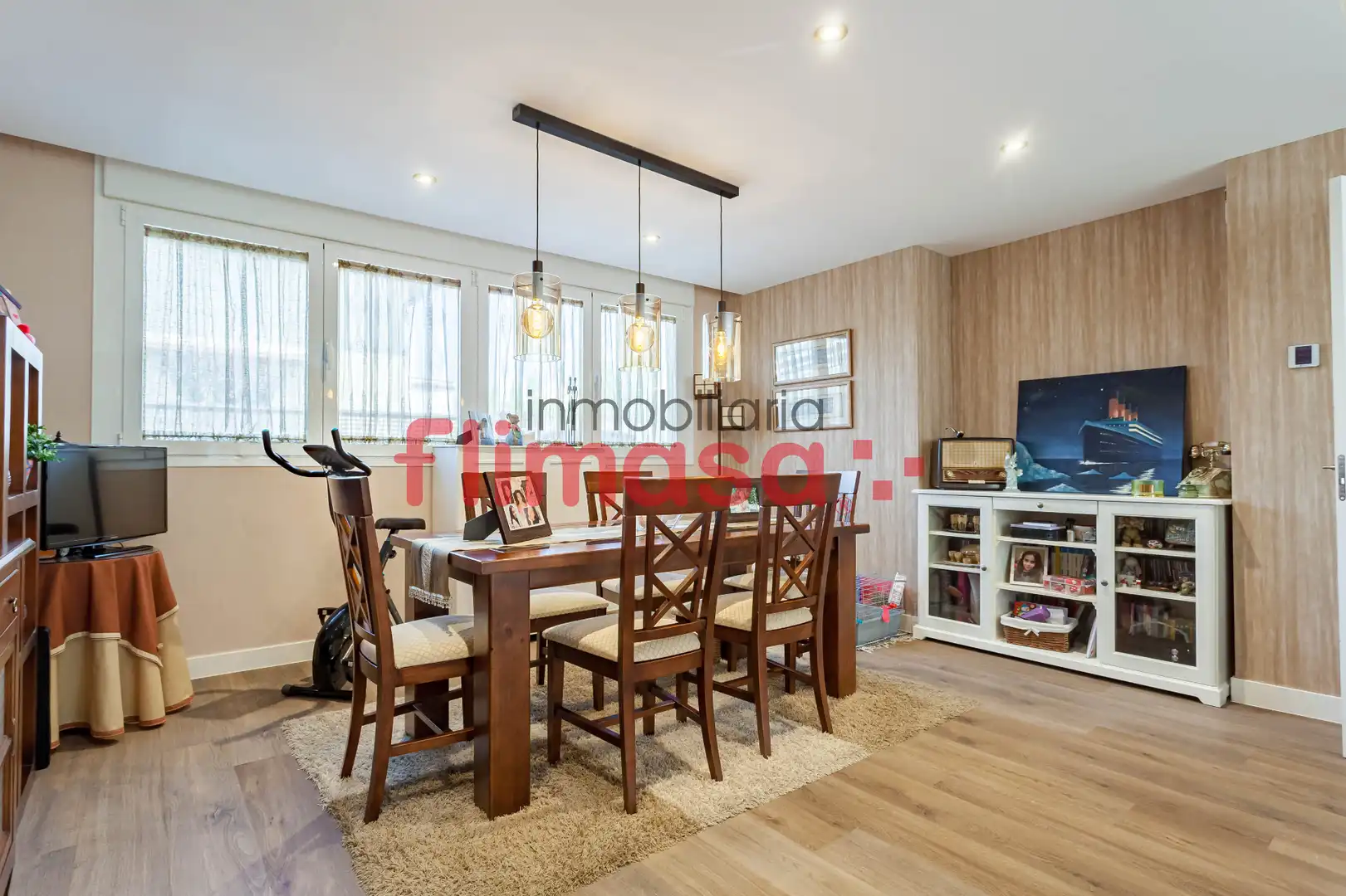 Living room of Detached homes for sale in Villaviciosa de Odón  with Air Conditioner, Heating and Private garden