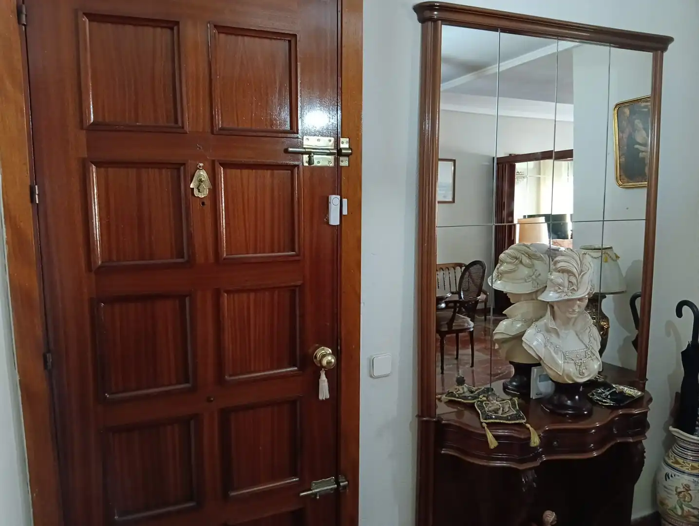 Flat for sale in Sevilla  with Air Conditioner, Terrace and Balcony