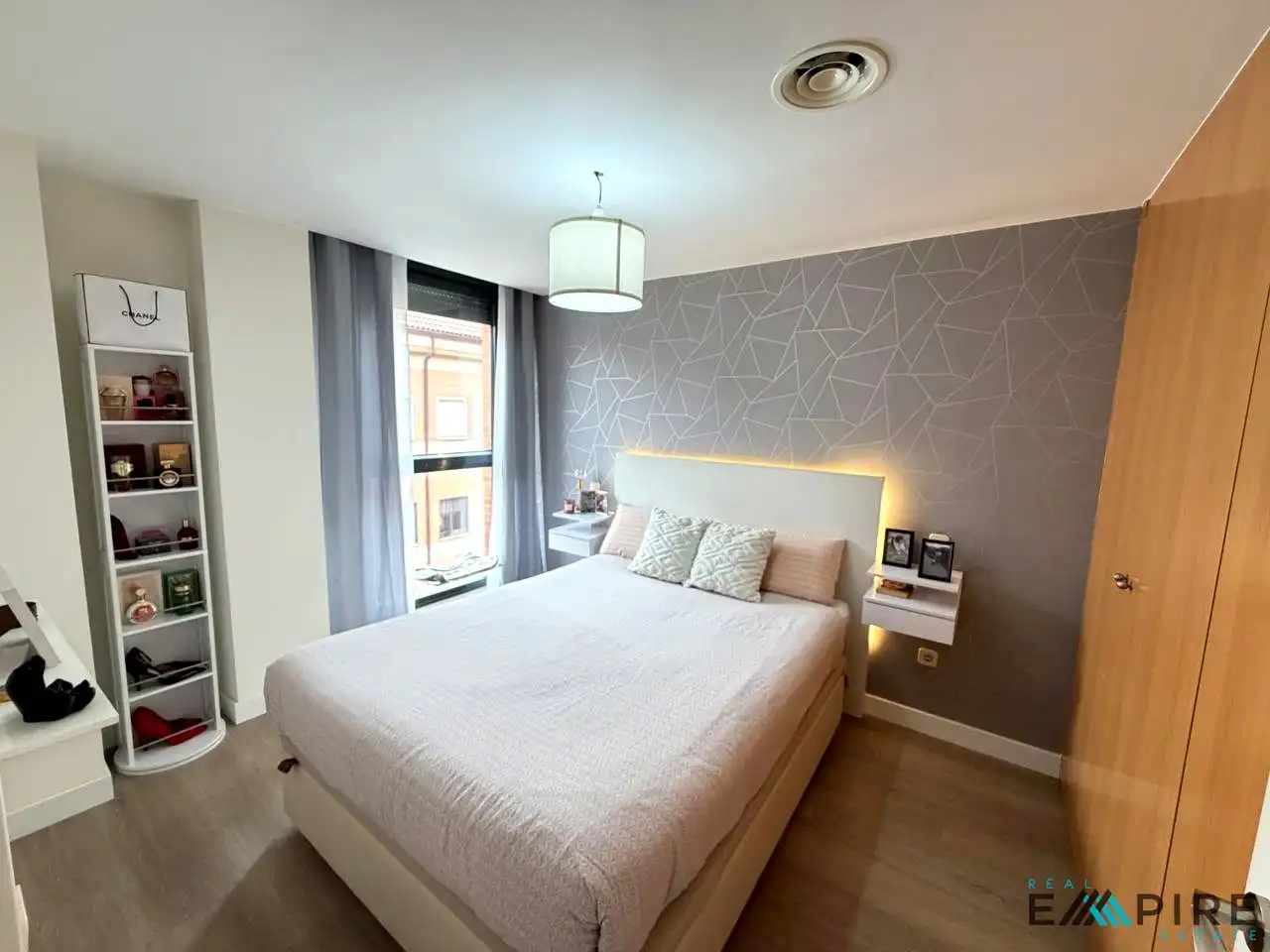Habitación de Piso en venta en El Viso de San Juan con Aire acondicionado, Calefacción y Amueblado