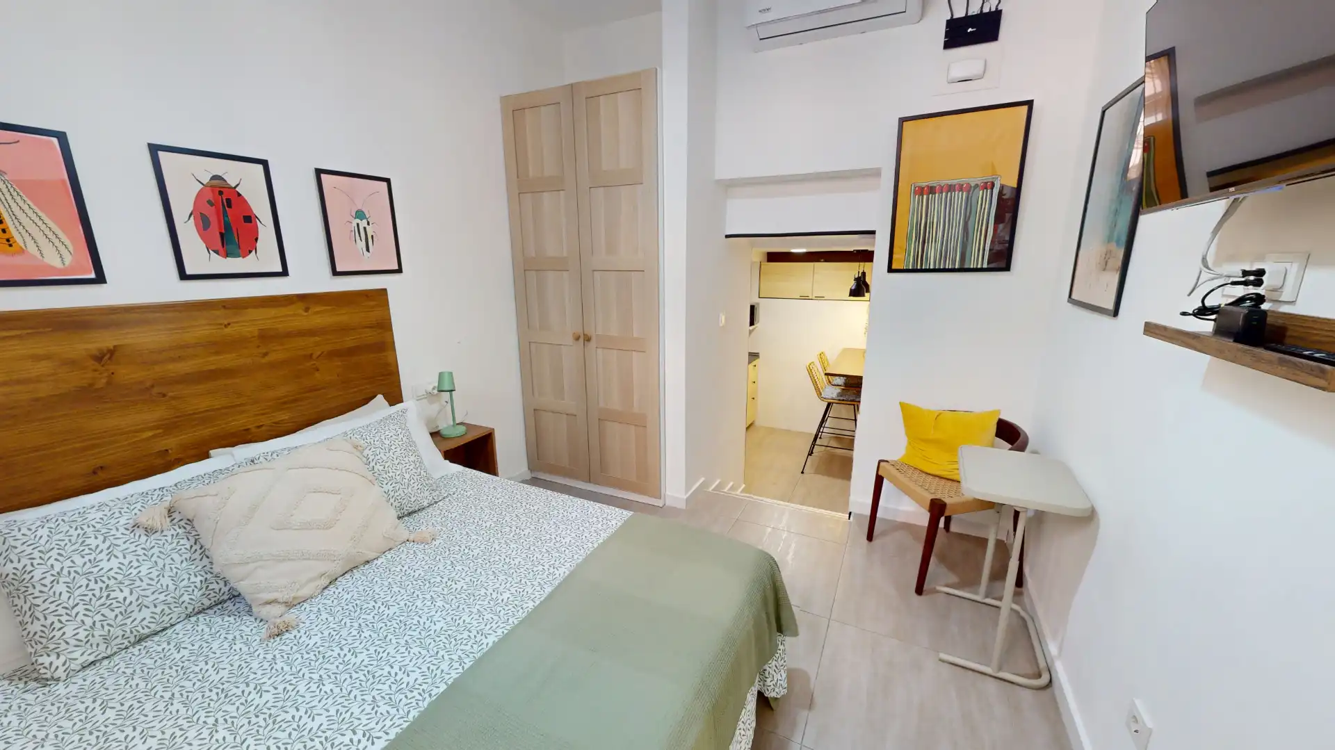 Schlafzimmer von Erdgeschoss zum Verkauf in Alicante / Alacant mit Möbliert