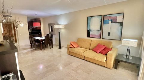 Foto 4 de Piso en venta en El Faro de Calaburra - Chaparral, Mijas