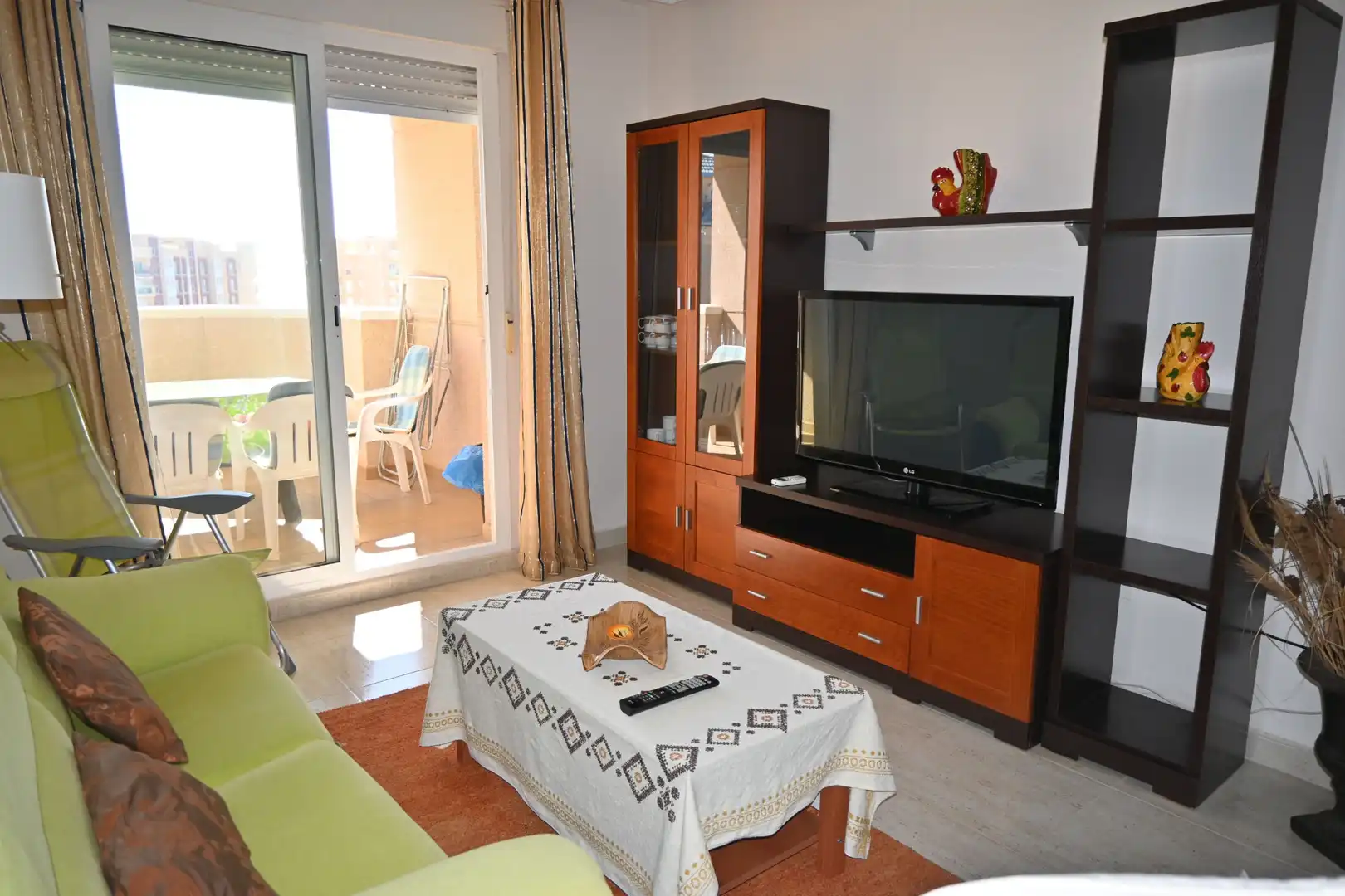 Sala de estar de Apartamento en venta en La Manga del Mar Menor con Aire acondicionado, Terraza y Amueblado