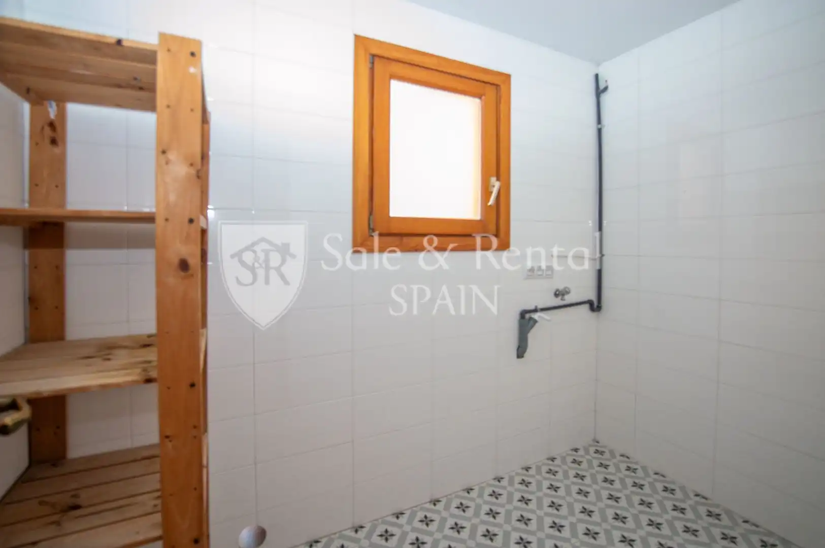 Bathroom of Flat for sale in Blanes  with Air Conditioner, Heating and Terrace