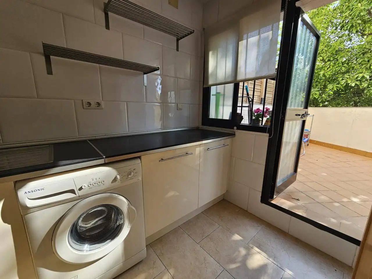 Kitchen of Flat for sale in Jerez de la Frontera  with Air Conditioner, Terrace and Furnished