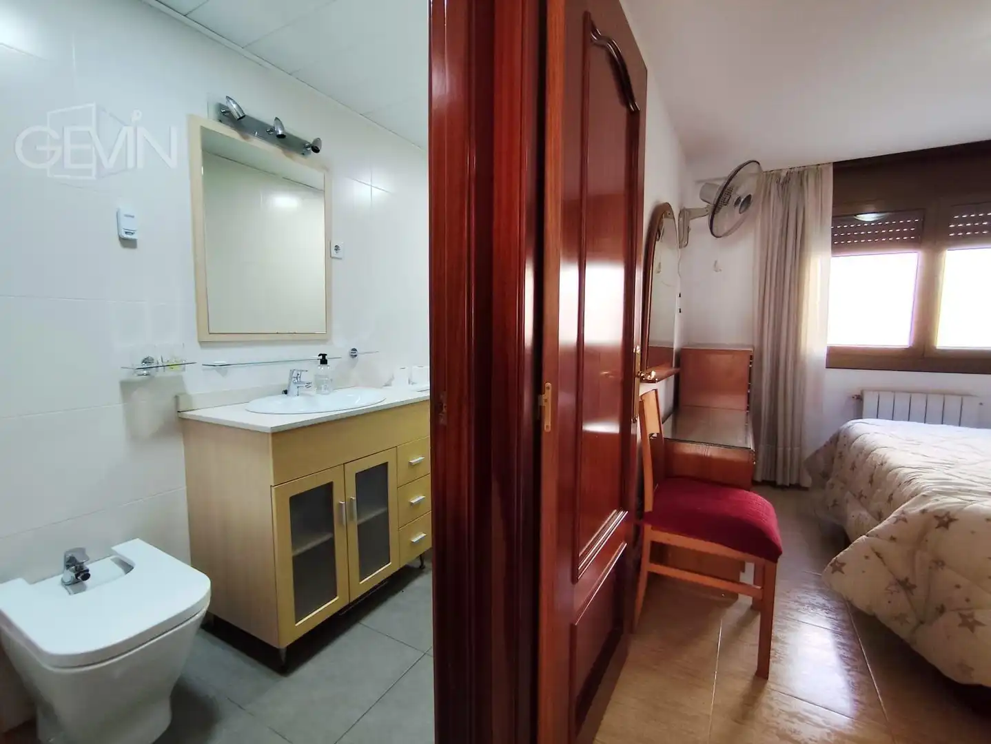 Baño de Piso en venta en Santa Perpètua de Mogoda con Aire acondicionado, Calefacción y Trastero