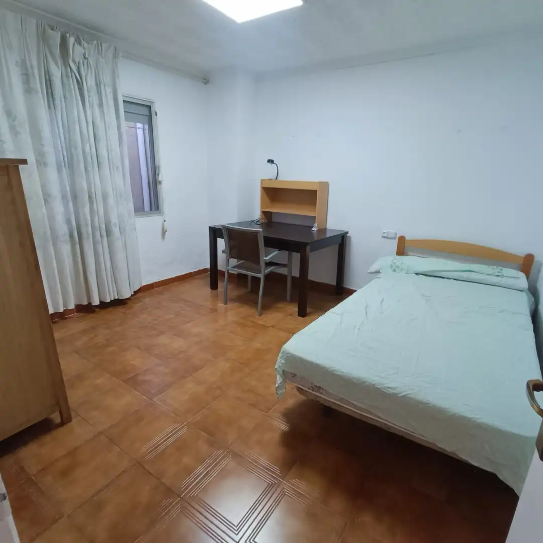 Habitación de Piso de alquiler en Alcoy / Alcoi con Amueblado