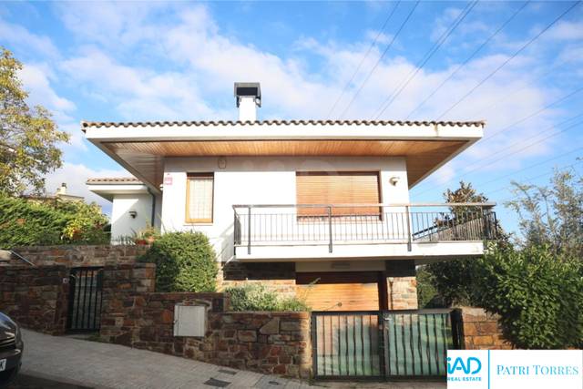 Casa-chalet en Venta en El Sucre - El Nadal