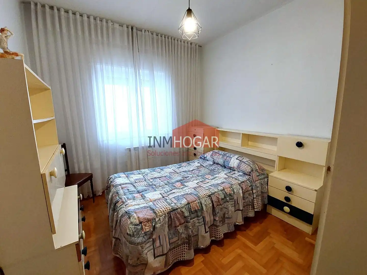 Schlafzimmer von Wohnung zum Verkauf in Arévalo mit Heizung, Parkett und Abstellraum