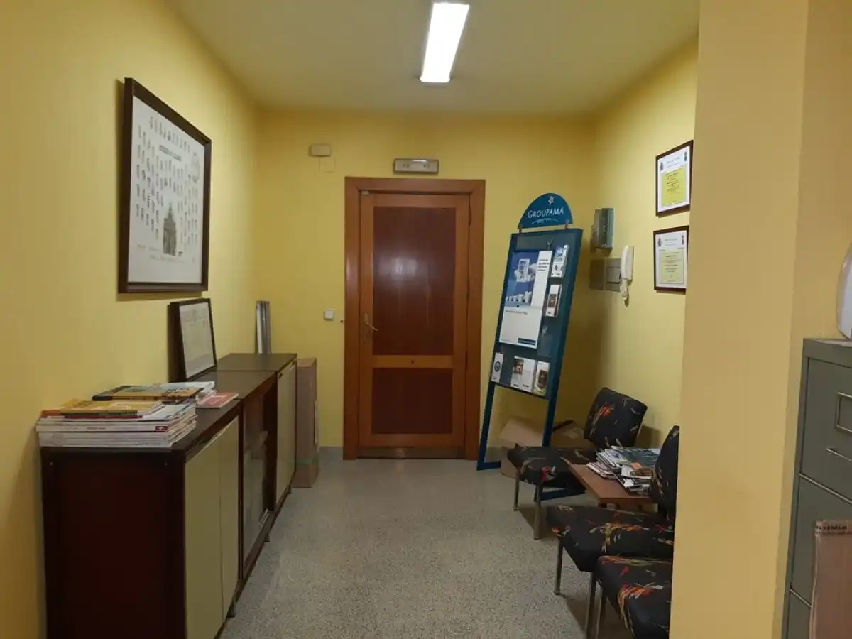 Oficina en venta en Burgos con Calefacción, Terraza y Trastero