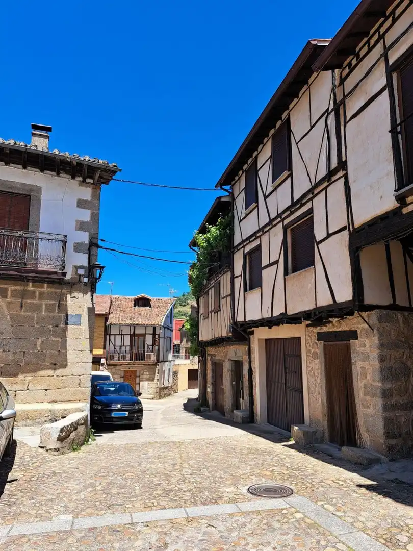 Vista exterior de Casa o chalet en venta en San Esteban de la Sierra