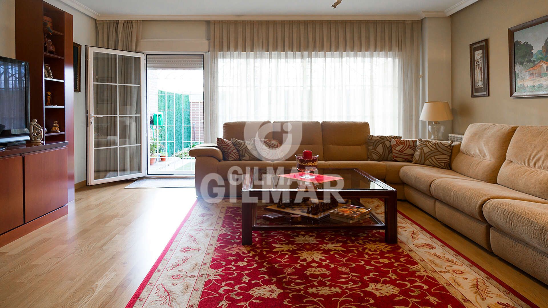 Living room of Single-family semi-detached for sale in  Madrid Capital  with Heating and Private garden