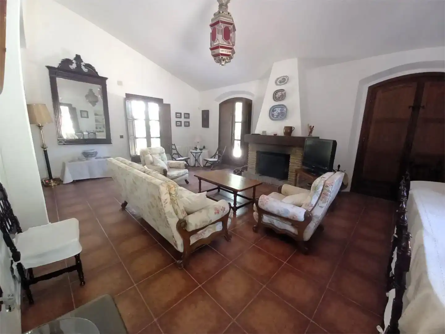 Sala d'estar de Finca rústica en venda en Casares