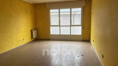 Foto 3 de Piso en venta en Bembibre, León