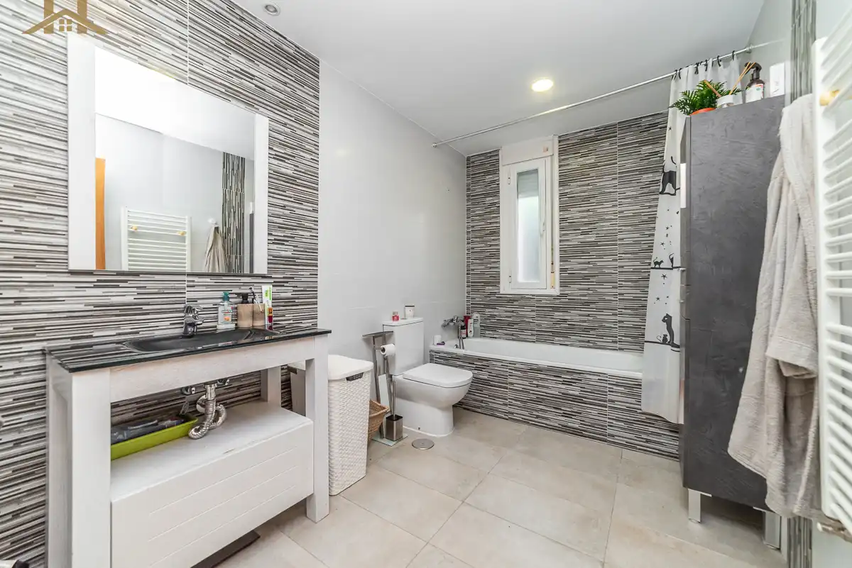 Baño de Casa o chalet en venta en Collado Mediano con Calefacción y Jardín privado