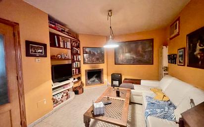 Living room of Single-family semi-detached for sale in Illescas  with Air Conditioner