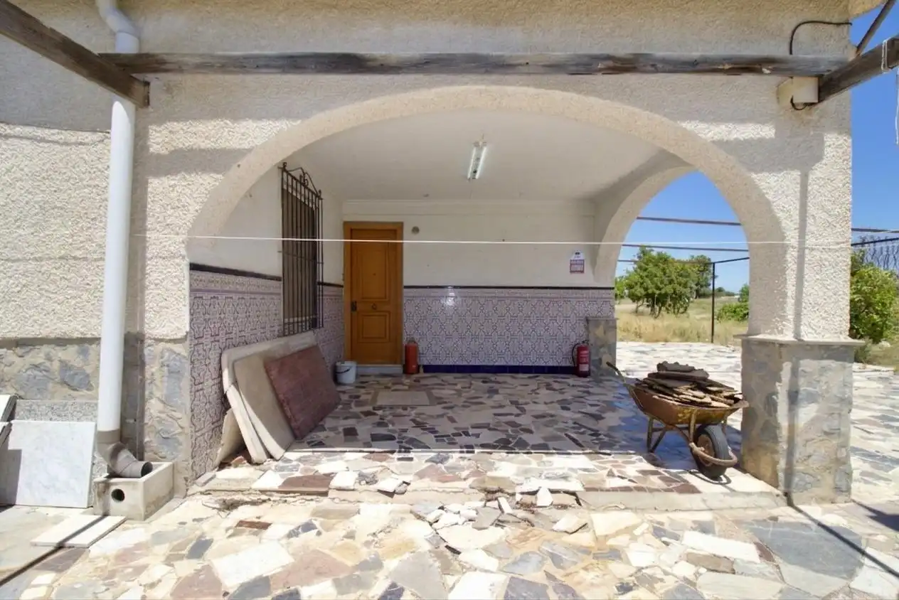 Casa o chalet en venta en Elche / Elx con Jardín privado y Alarma