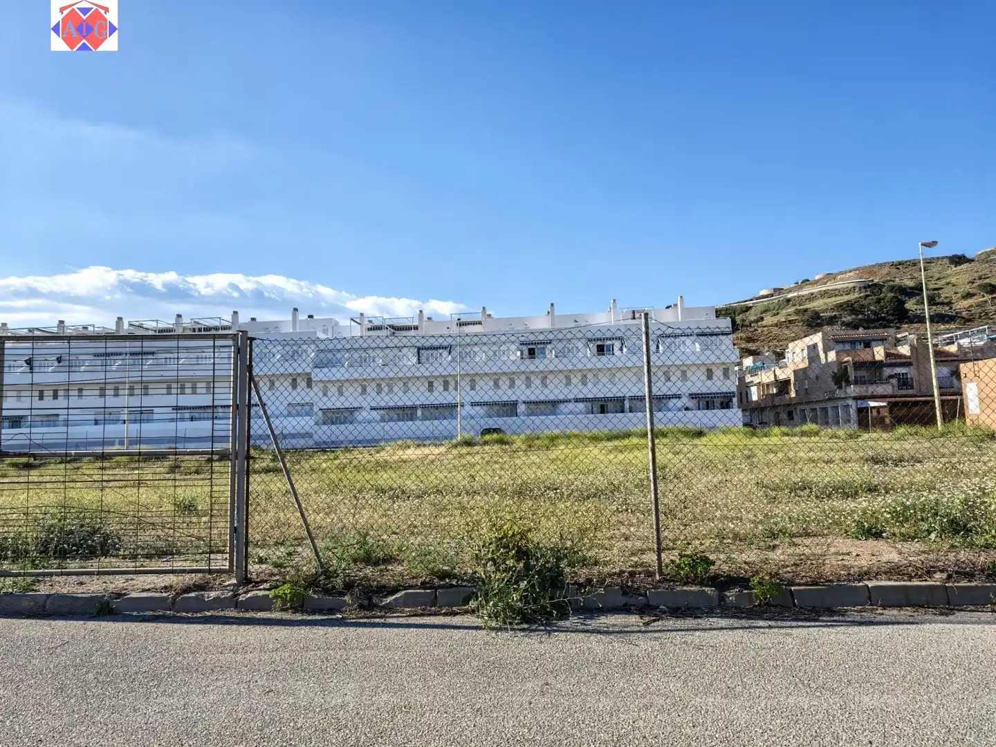 Außenansicht von Dachboden zum Verkauf in Lújar mit Klimaanlage, Terrasse und Möbliert
