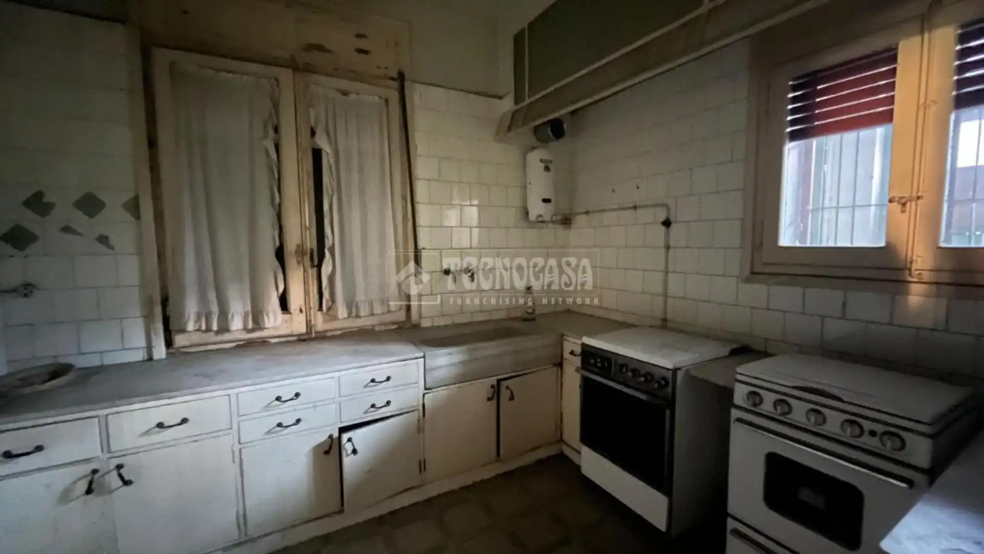 Cocina de Casa o chalet en venta en  Zaragoza Capital