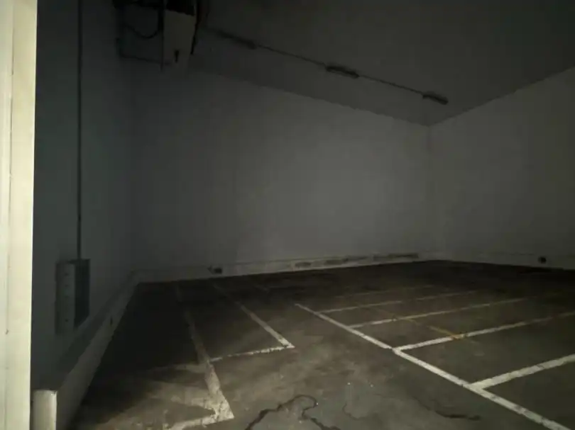 Parkplatz von Geschaftsraum zum Verkauf in Santovenia de la Valdoncina
