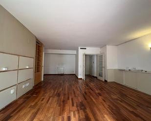 Living room of Planta baja to rent in Gavà  with Air Conditioner, Heating and Parquet flooring