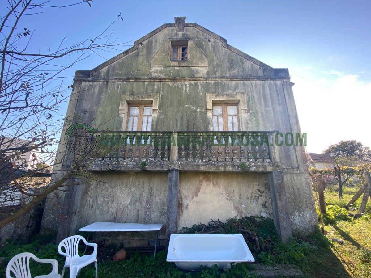 Finca rústica en venda a Poio