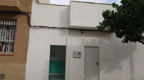 Foto 3 de Planta baixa en venda a Avenida de Abril - 9 de Octubre, Sagunto / Sagunt