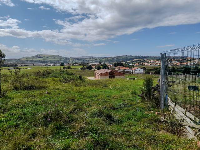 Terreno en Venta en Barrio de Miengo Poo, 7 en Cudón