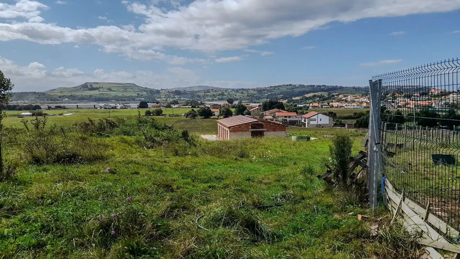 Land for sale in Miengo