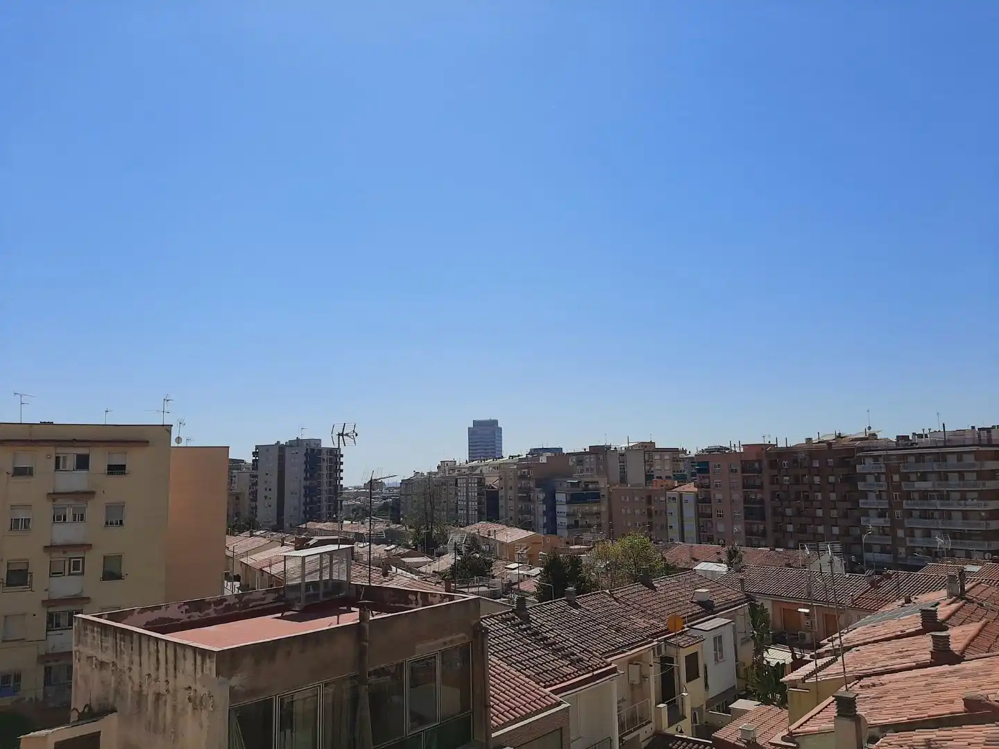 Vista exterior de Pis en venda en Sabadell