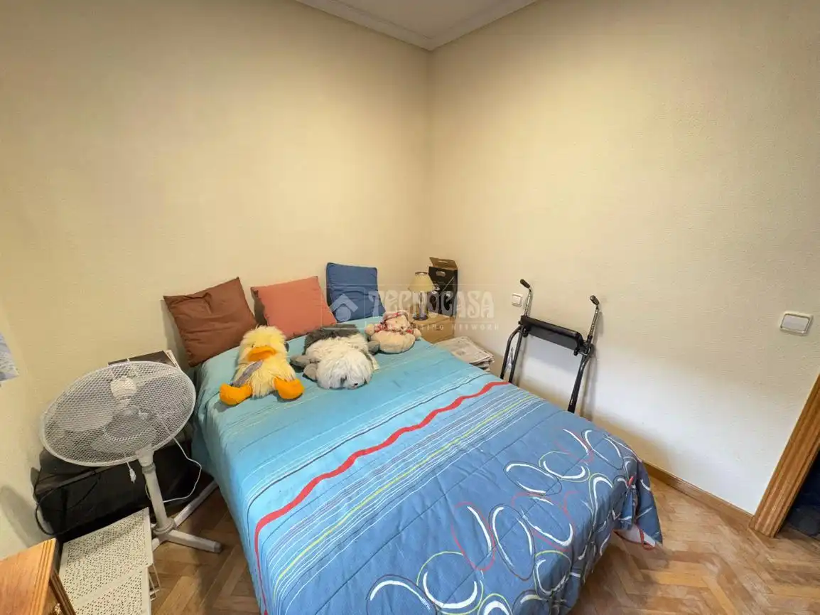 Habitación de Piso en venta en Madrid con Aire acondicionado y Calefacción