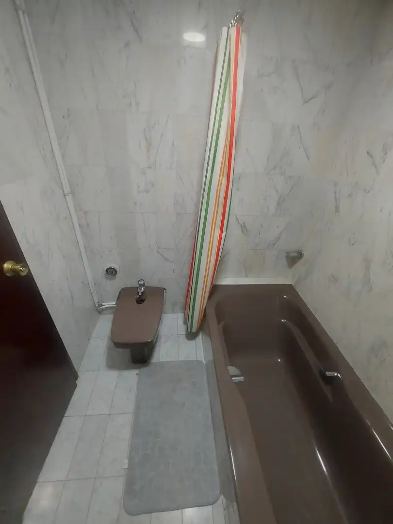 Wohnung zur Miete in Rúa de Venezuela, 30, Plaza España - Corte Inglés