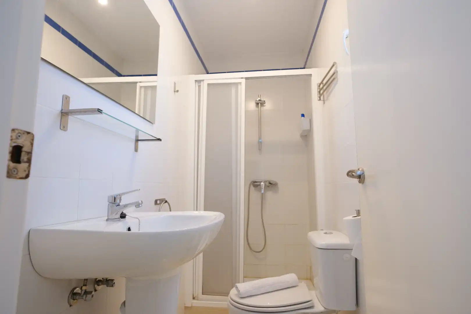 Bathroom of Country homes for sale in Teba  with Air Conditioner, Private garden and Storage room
