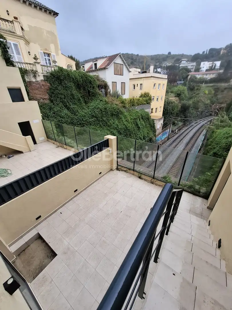 Dúplex de alquiler en Sarrià
