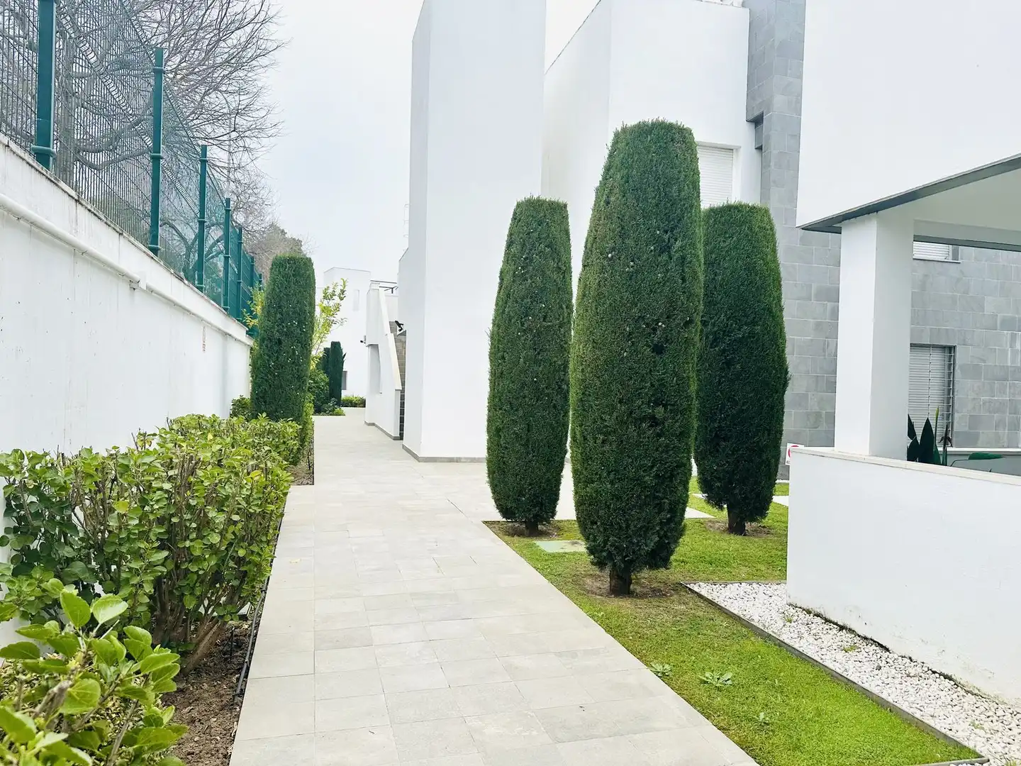 Exterior view of Ground floor for sale in Marbella  with Air Conditioner, Terrace and Internet