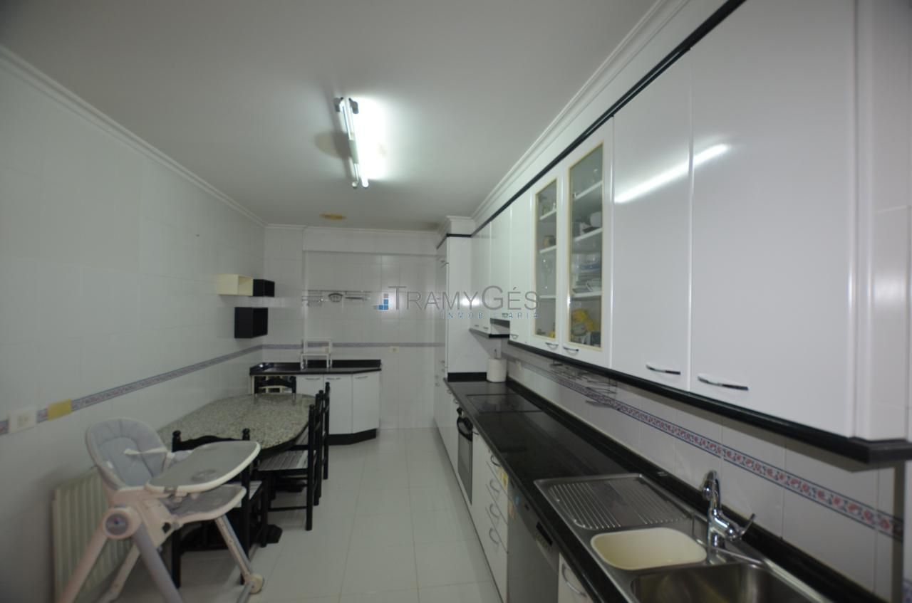 Kitchen of Flat for sale in Tui  with Heating, Furnished and Balcony