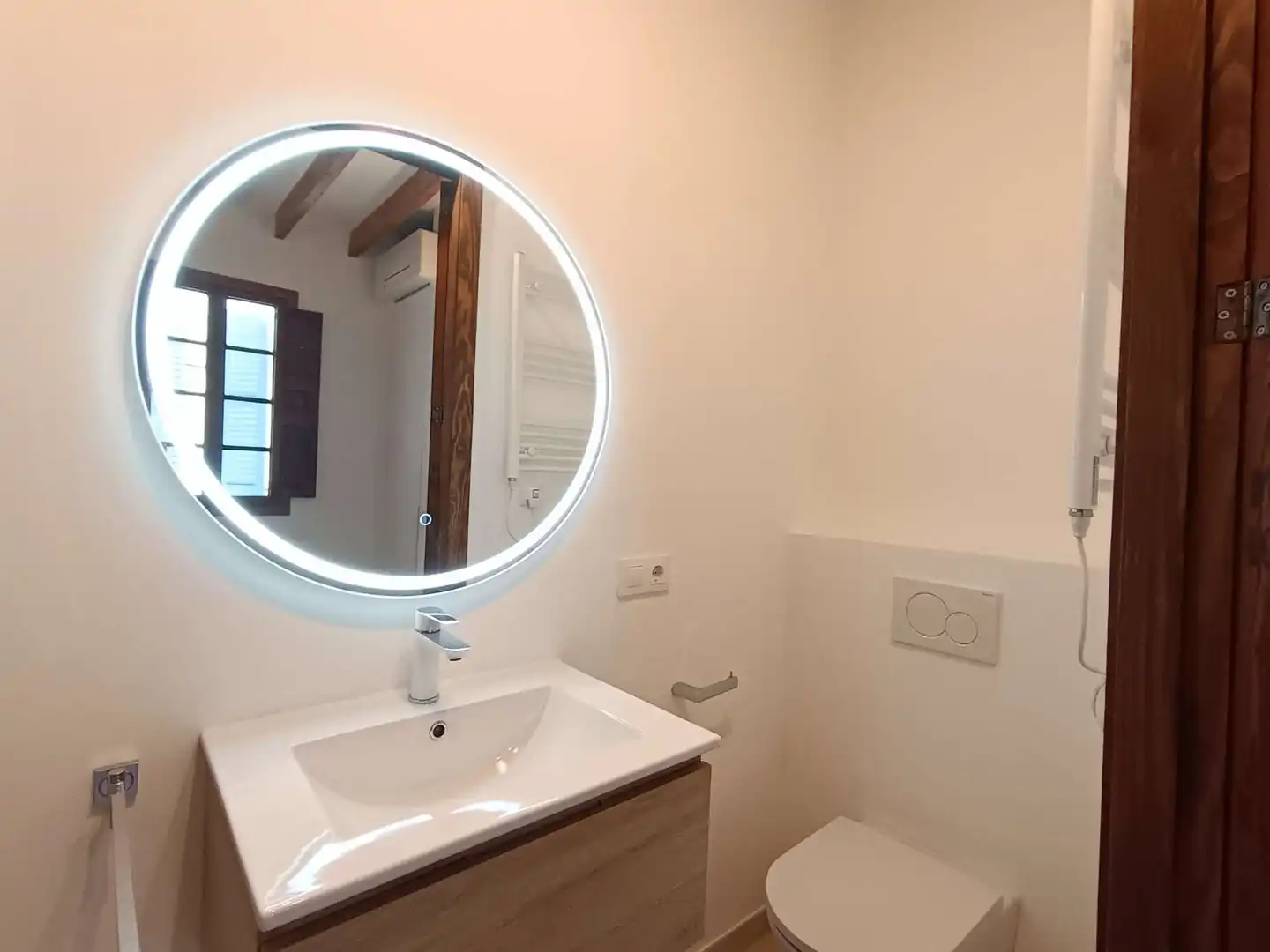 Bathroom of Houses for sale in Llubí  with Heating, Terrace and Furnished