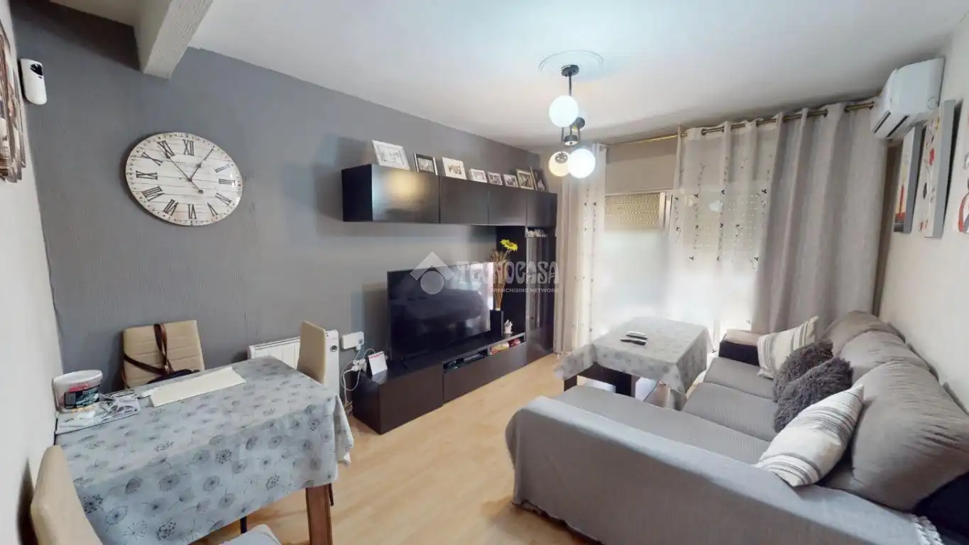 Living room of Flat for sale in Leganés  with Air Conditioner, Heating and Terrace