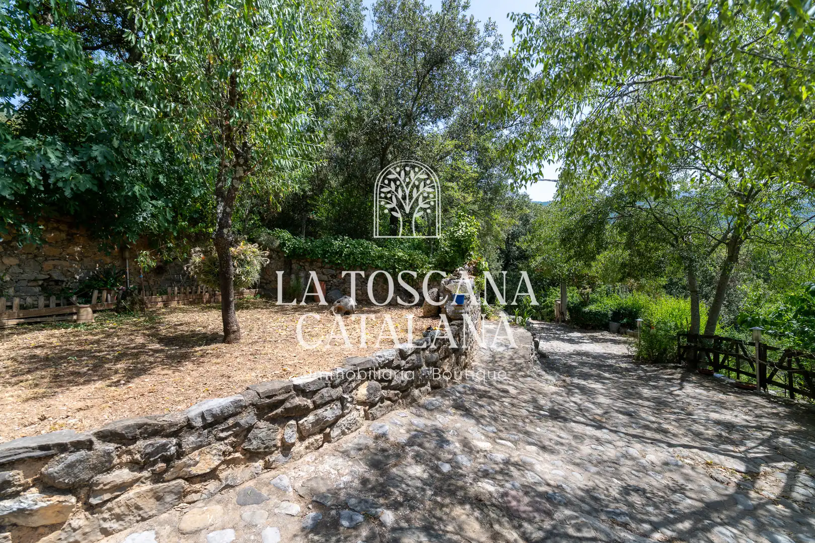 Finca rústica en venta en Sales de Llierca con Aire acondicionado, Calefacción y Jardín privado