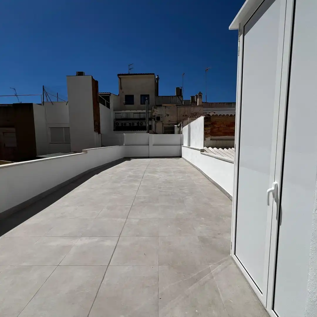 Terrassa de Pis de lloguer en Vilanova i la Geltrú amb Aire condicionat, Calefacció i Parquet