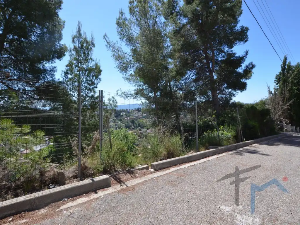Residential land for sale in Calle Serral (C Canals), imagen 2