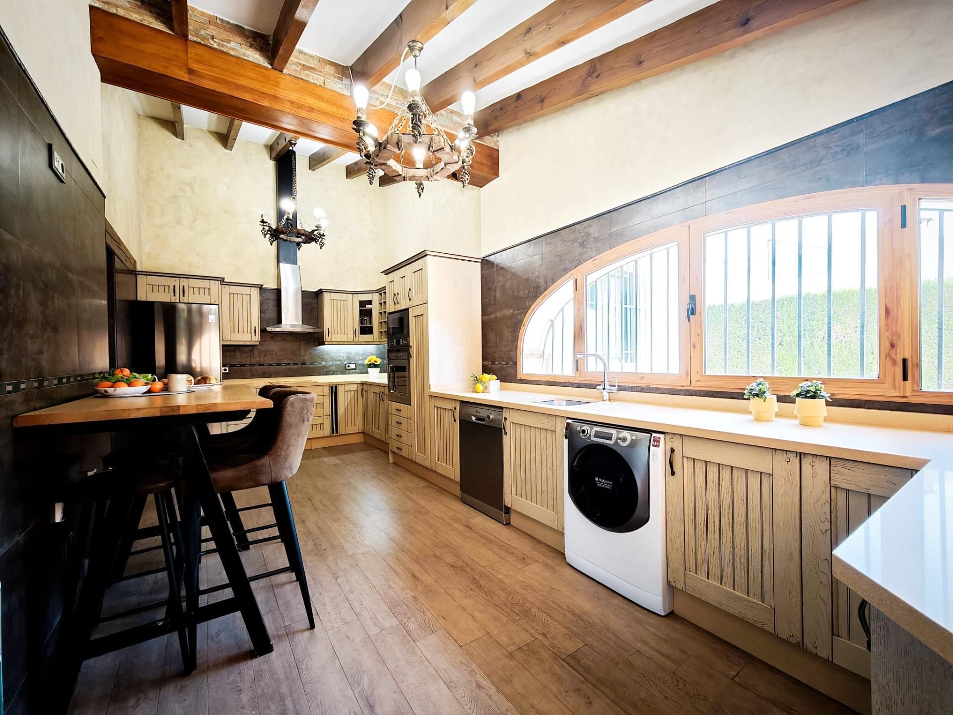 Cocina de Casa o chalet en venta en San Vicente del Raspeig / Sant Vicent del Raspeig con Aire acondicionado, Jardín privado y Terraza
