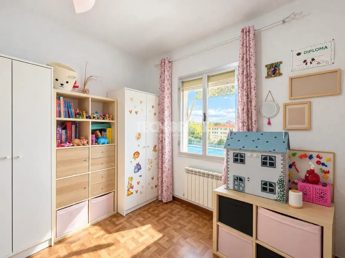 Habitación de Piso en venta en Carabanchel