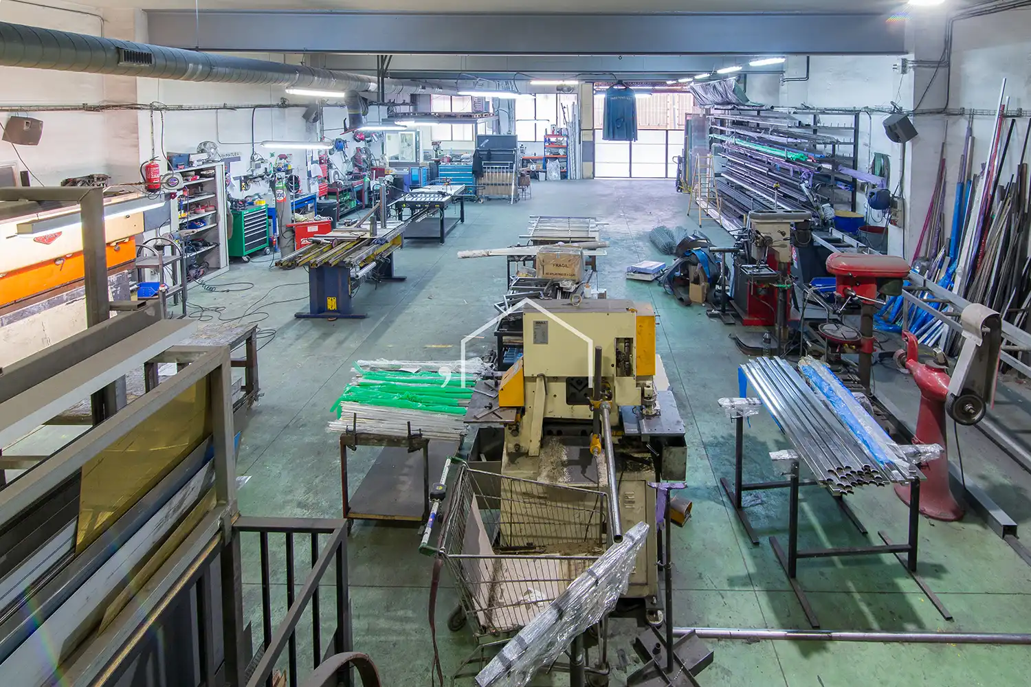 Exterior view of Industrial buildings for sale in Barcelona