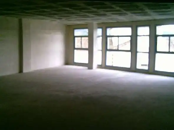 Loft zum Verkauf in Plasencia mit Privatgarten